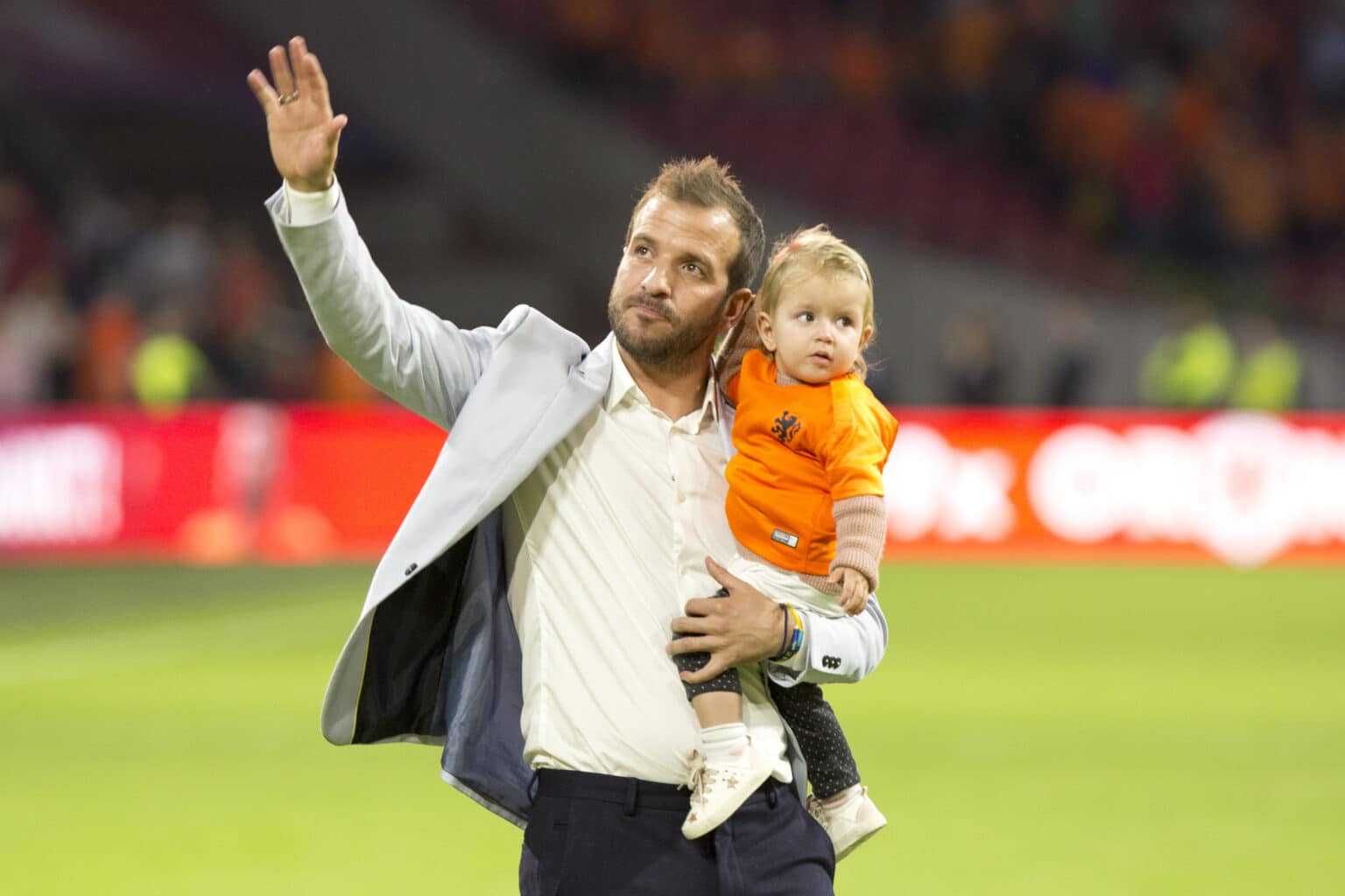 13-10-2018: Voetbal: Nederland v Duitsland: Amsterdam
L-R afscheid Rafael van der Vaart en Jesslynn van der Vaart
Nations League 2018 2018-2019