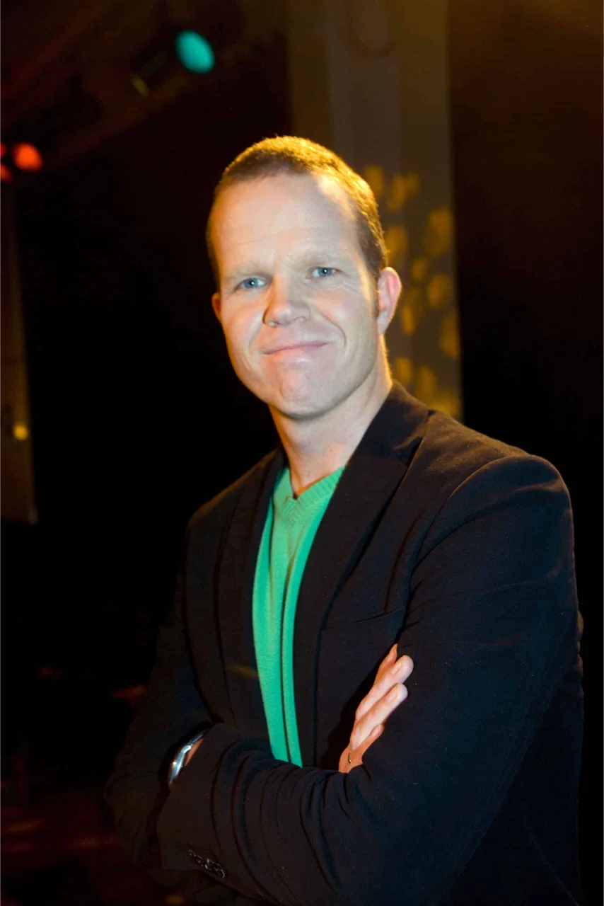 Erik Hulzebosch met armen over elkaar