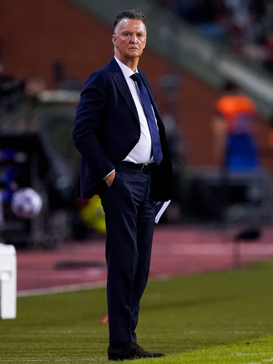 Louis van Gaal als bondscoach langs de lijn