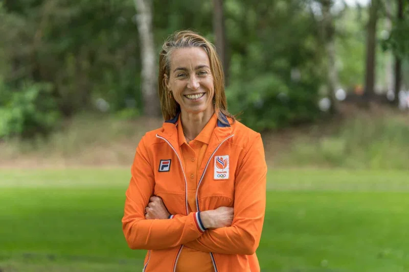 Marcelin Bos de Koning als chef de E-mission