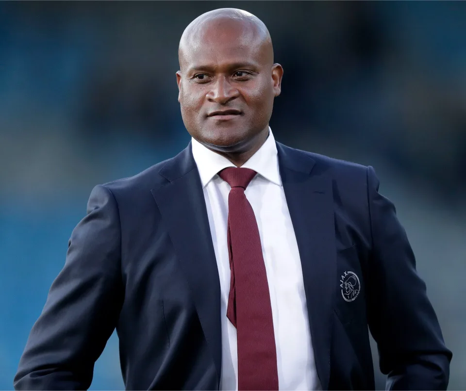 Winston Bogarde in pak van Ajax